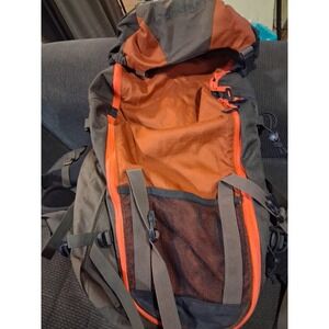 Quechua Forclaz 40L Backpack